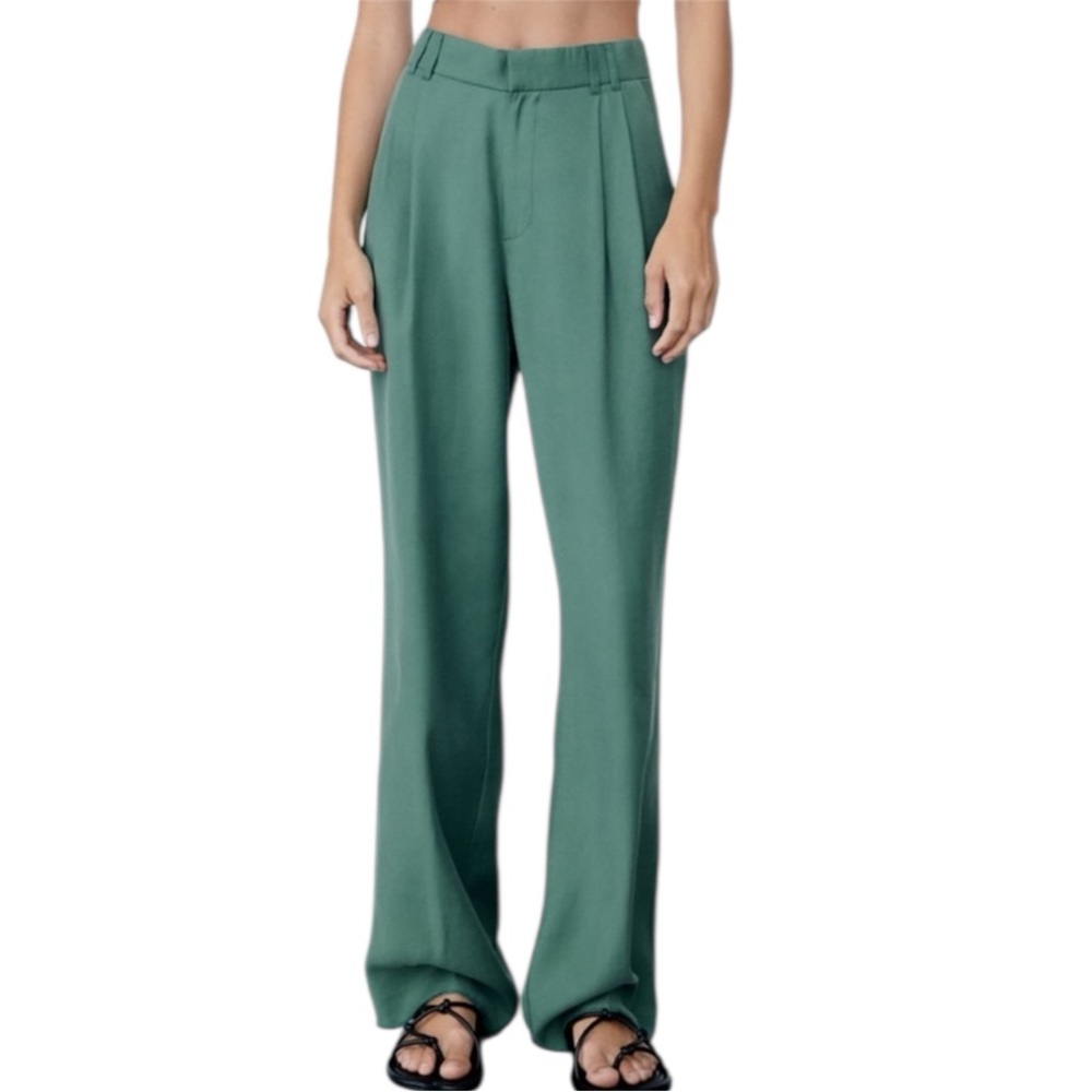 Green High-Waisted Wide-Leg Pants